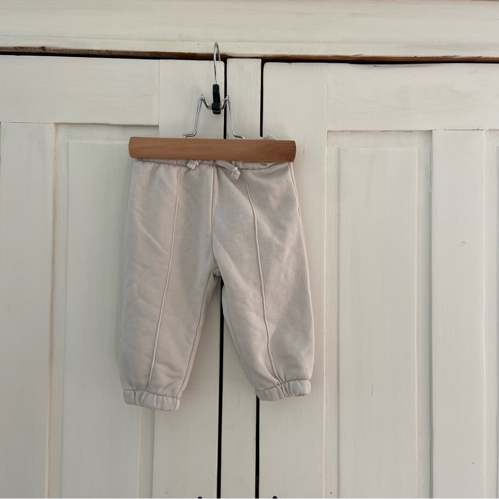 NWT Zara neutral sweatpants